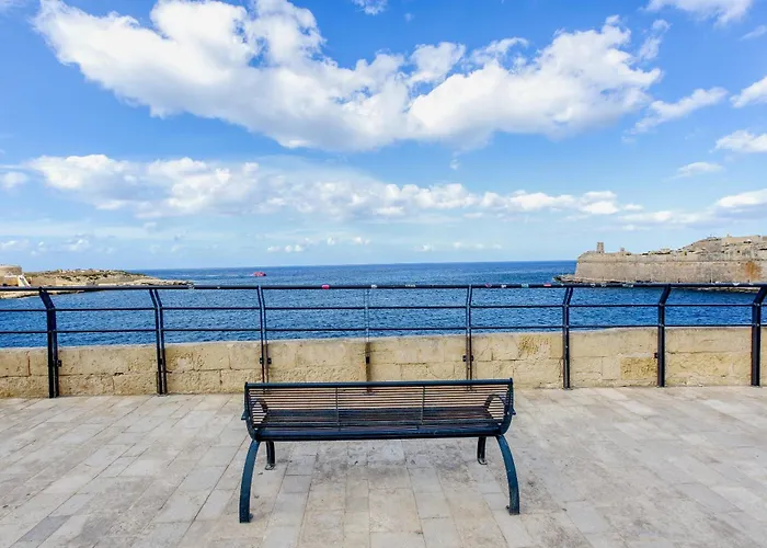 Cosy 1Br Home In The Heart Of Vibrant Valletta By 360 Estates