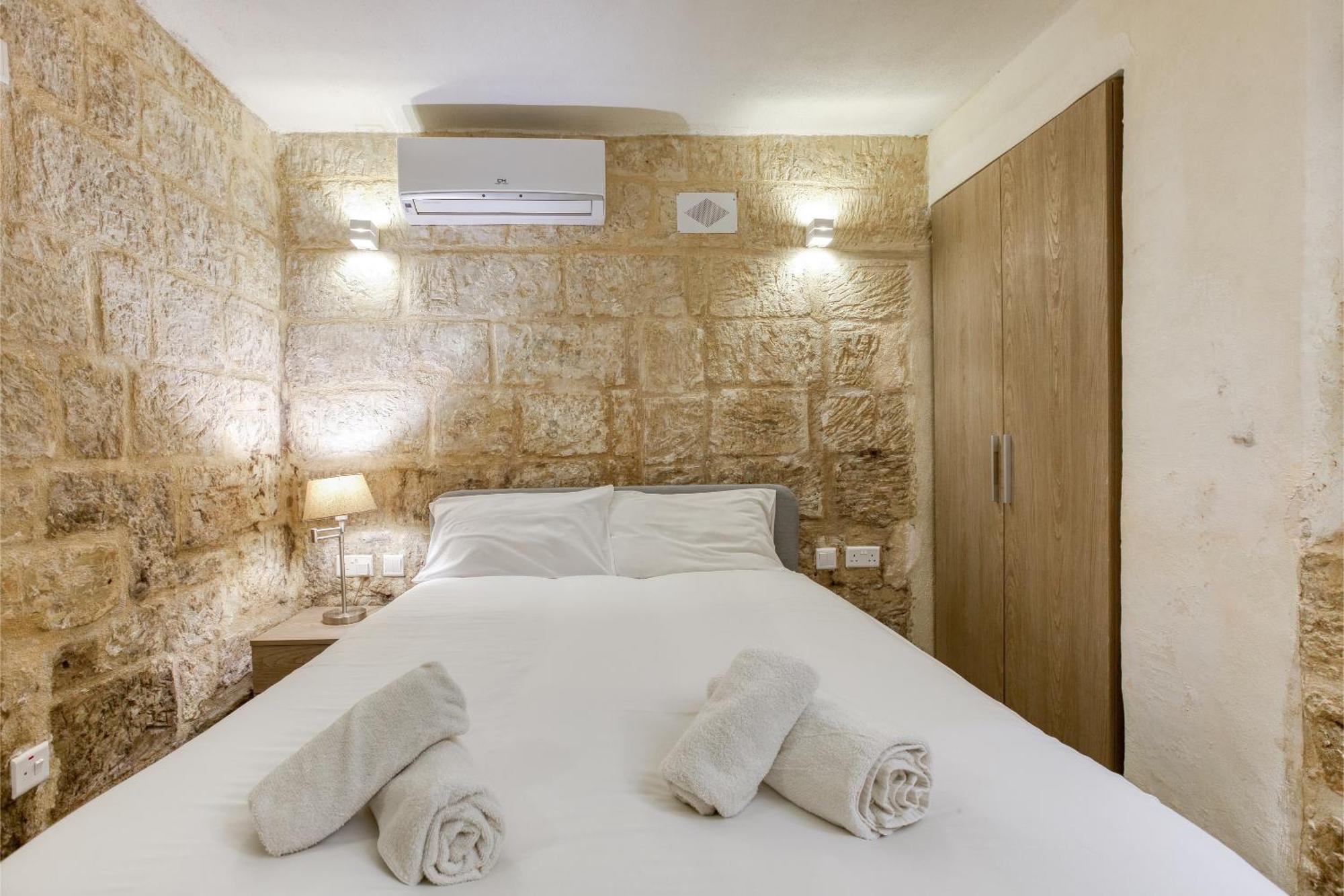 Apartment Cosy 1br In The Heart Of Vibrant By 360 Estates Valletta